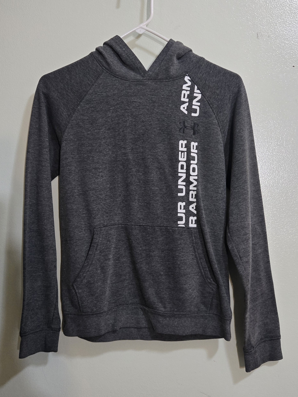 Under Armour Dark Gray Kids Hooded Sweatshirt with Vertical Logo